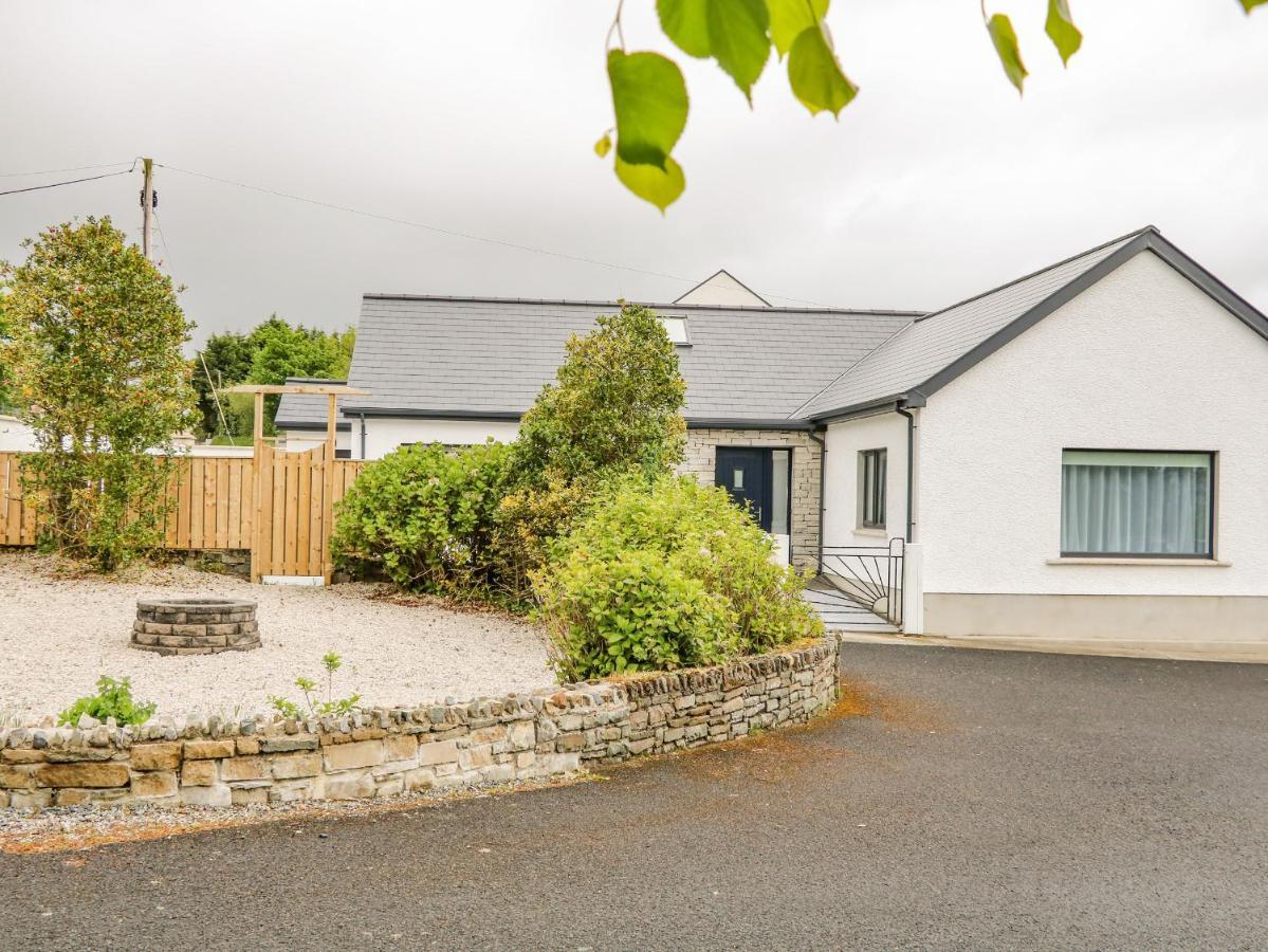 Wee Andy'S Villa Buncrana Buitenkant foto